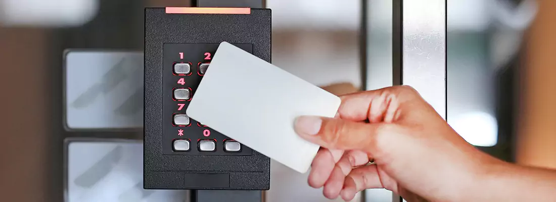 Benefits of Card Lock Readers for Properties in Lake Vista, ON