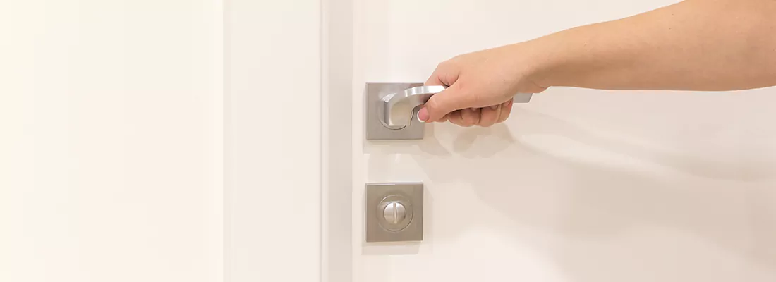 Wireless Push to Lock Door Options in Lake Vista, ON